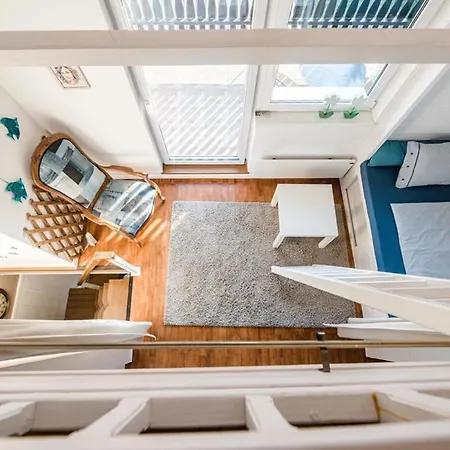 Különleges Hangulatú Ház Balatonfűzfőn Casa vacanze Balatonfůzfő