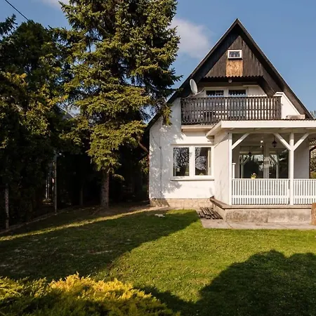 Nyaraló Különleges Hangulatú Ház Balatonfűzfőn Balatonfůzfő